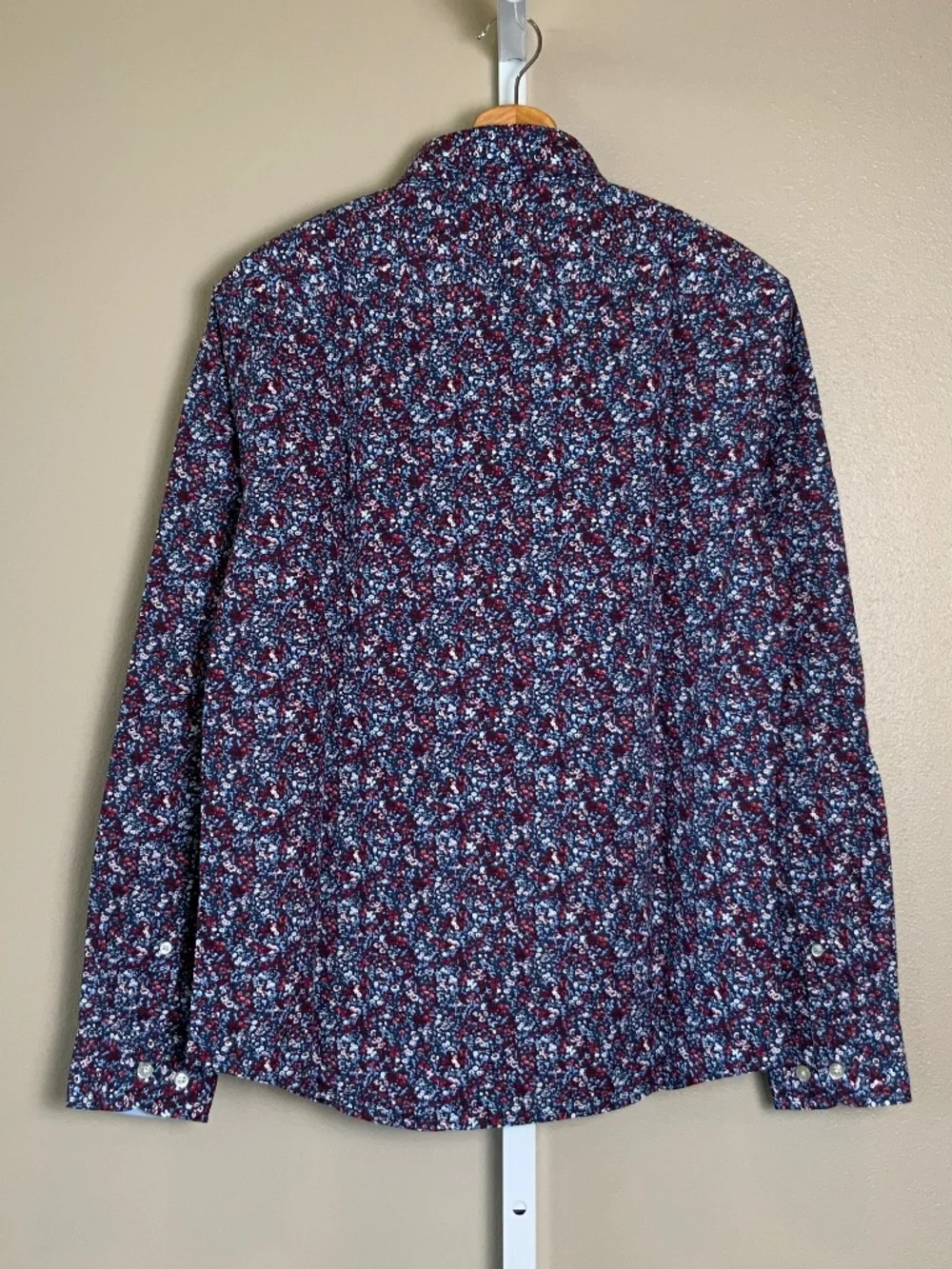 Banana Republic Luxe Poplin Untucked Slim Fit Floral Button Down Oxford Shirt
